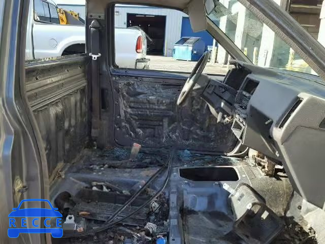 1992 NISSAN SHORT BED 1N6SD11S0NC322532 image 4