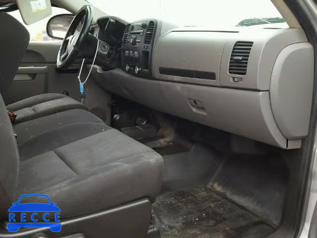 2010 GMC SIERRA K15 1GTSKTE39AZ273880 image 4