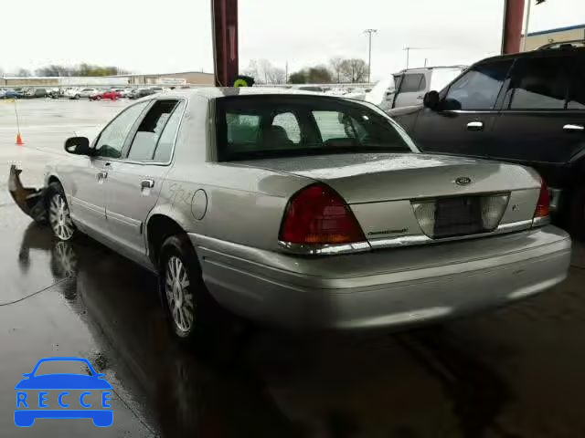 2003 FORD CROWN VICT 2FAFP74W03X127100 image 2