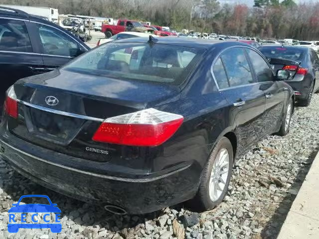 2011 HYUNDAI GENESIS KMHGC4DE2BU113670 image 3