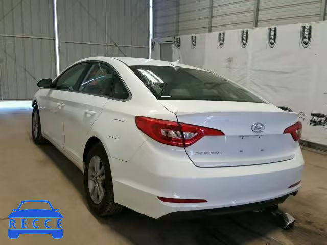 2017 HYUNDAI SONATA SE 5NPE24AF6HH477573 image 2