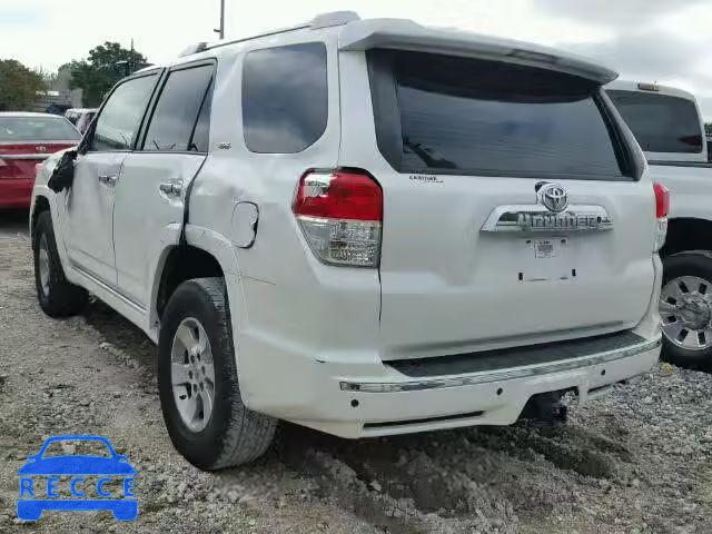 2013 TOYOTA 4RUNNER SR JTEBU5JR2D5123083 image 2