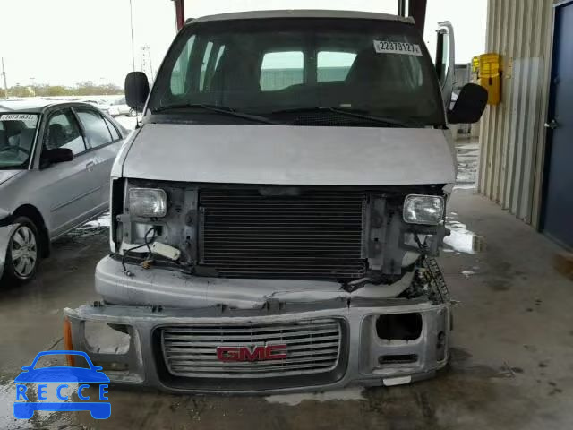 2001 GMC SAVANA G25 1GTFG25W111236330 image 9