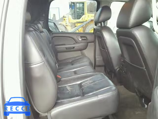 2010 CHEVROLET AVALANCHE 3GNVKFE00AG116475 image 5