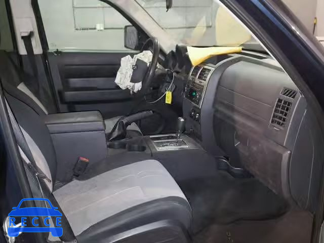 2008 DODGE NITRO SXT 1D8GU28K68W128421 Bild 4