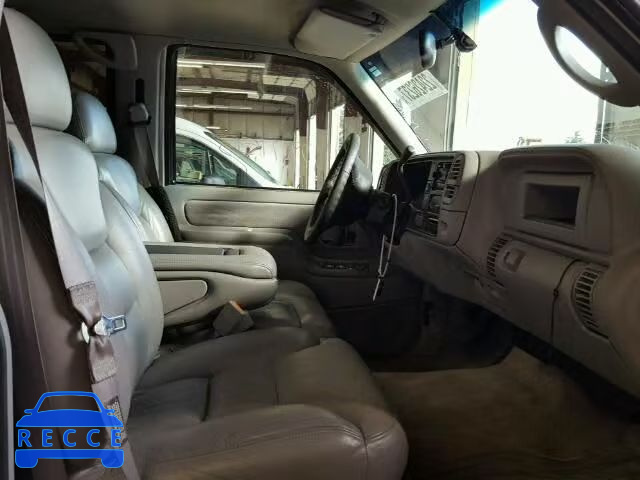 2000 GMC SIERRA K25 1GTGK23J4YF445214 image 4