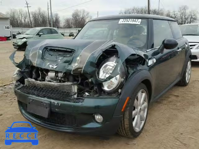 2010 MINI COOPER S WMWMF7C5XATZ71570 image 1