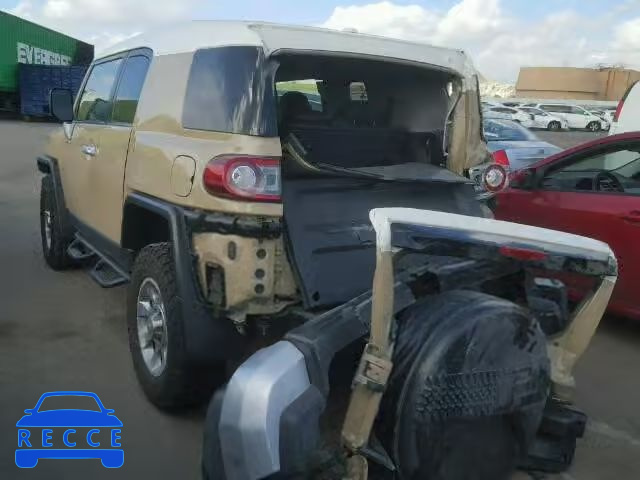 2013 TOYOTA FJ CRUISER JTEBU4BF4DK161012 image 2