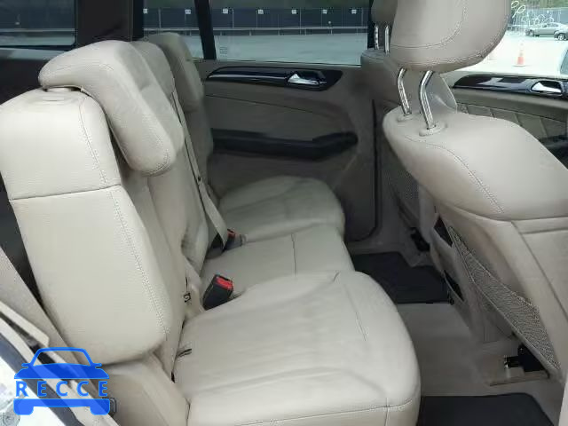 2016 MERCEDES-BENZ GL450 4 MA 4JGDF6EE8GA638472 image 5