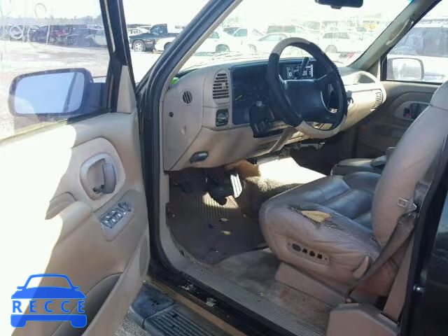 1996 GMC YUKON 1GKEC13R1TJ732847 image 8