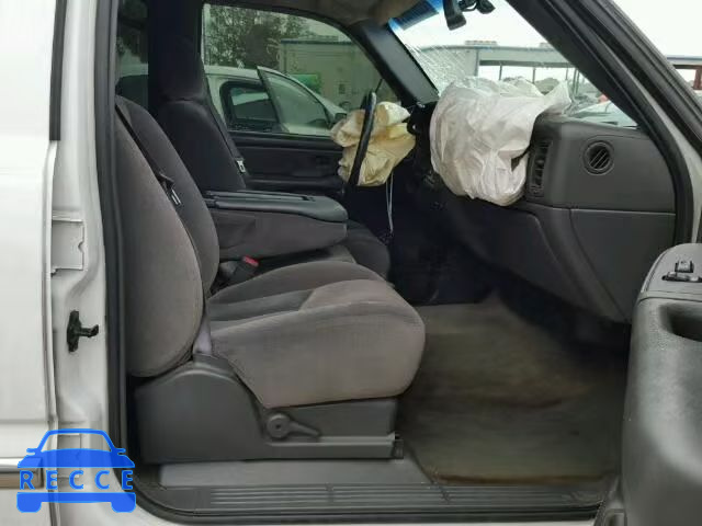 2004 GMC SIERRA C25 1GTGC23U84F124021 image 4