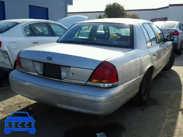 2000 FORD CROWN VICT 2FAFP73W8YX216289 image 3