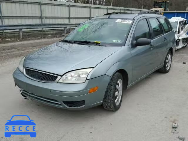 2005 FORD FOCUS ZXW 1FAFP36N35W174102 image 1