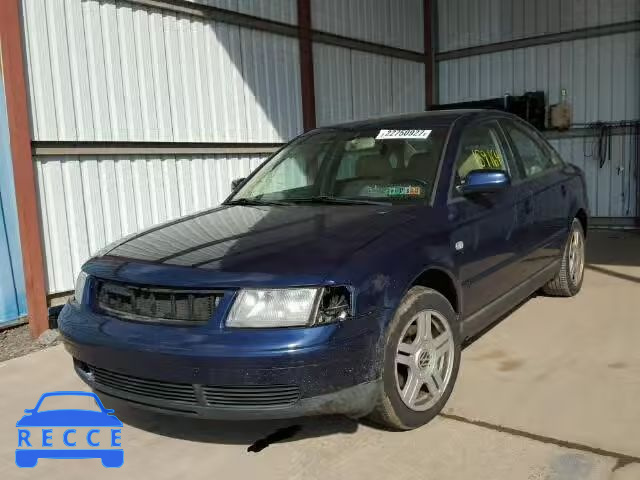 2000 VOLKSWAGEN PASSAT GLX WVWUH23B1YE336323 Bild 1