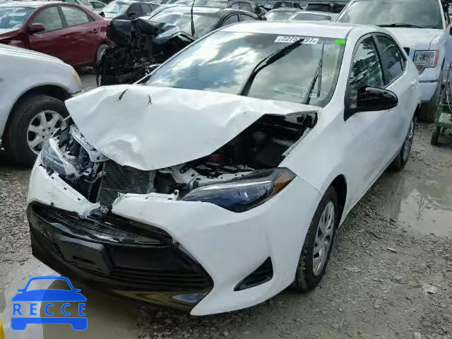 2017 TOYOTA COROLLA L 5YFBURHE1HP586131 image 1