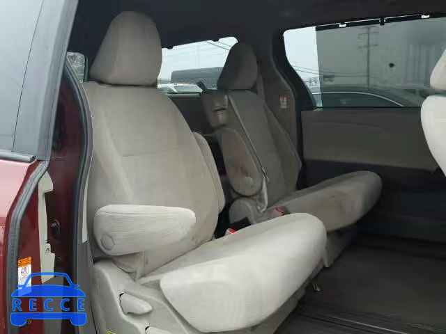 2015 TOYOTA SIENNA LE 5TDKK3DC0FS532136 image 5