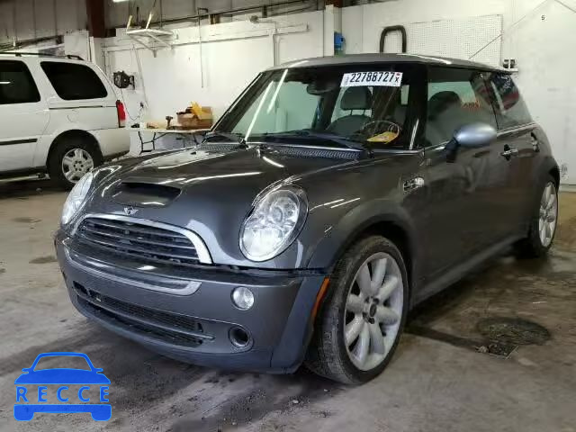 2006 MINI COOPER S WMWRE33516TL16917 image 1