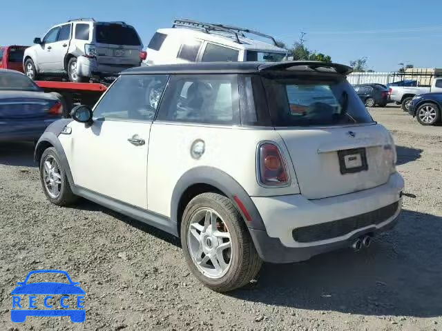 2008 MINI COOPER S WMWMF73558TV35297 image 2
