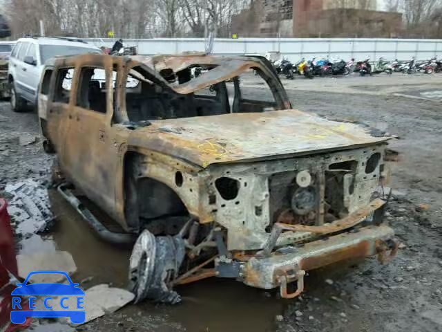 2007 HUMMER H3 SUV 5GTDN13E478188171 image 0