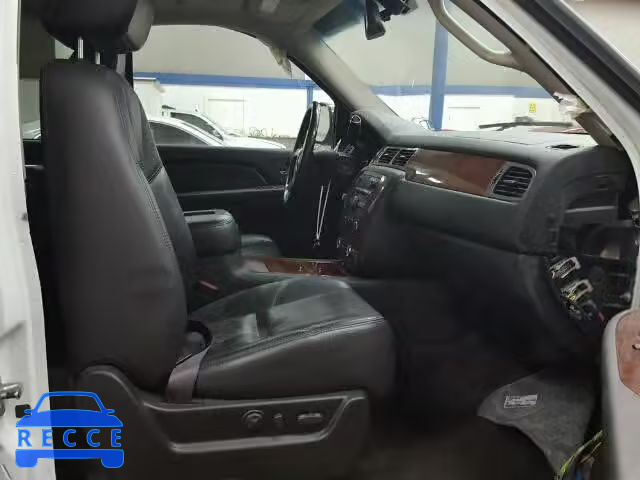 2009 CHEVROLET AVALANCHE 3GNFK12359G106221 image 4