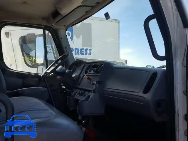 2005 FREIGHTLINER M2 106 MED 1FVACXDC55HU23940 Bild 4