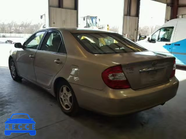 2002 TOYOTA CAMRY 4T1BF32K22U016814 image 2