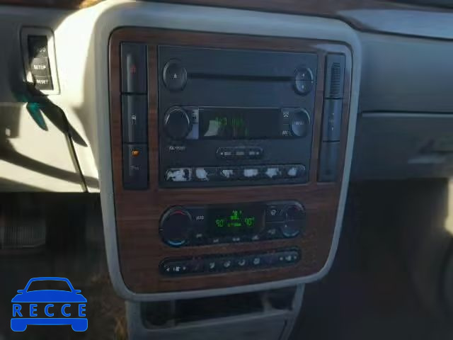 2005 FORD FREESTAR L 2FMDA58245BA37748 image 8