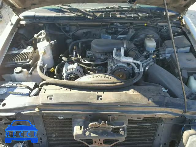 1999 GMC SONOMA 1GTCS19X5X8517299 image 6