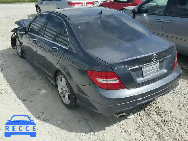 2014 MERCEDES-BENZ C250 WDDGF4HB0ER313939 image 2