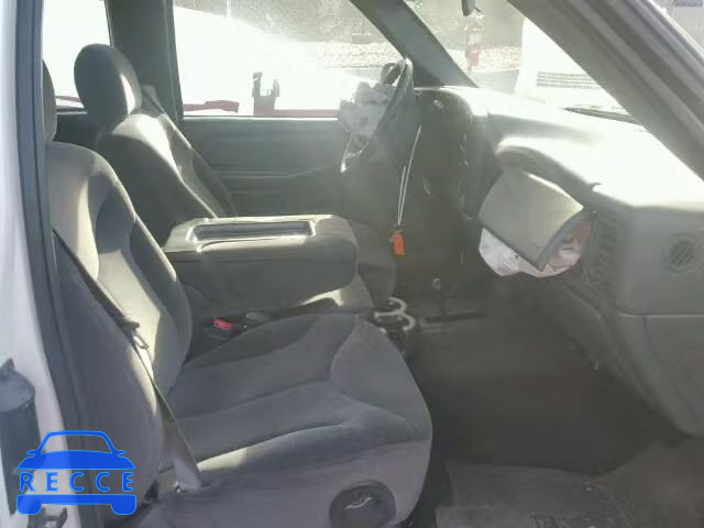 2001 GMC SIERRA K15 1GTEK19T31E249979 image 4