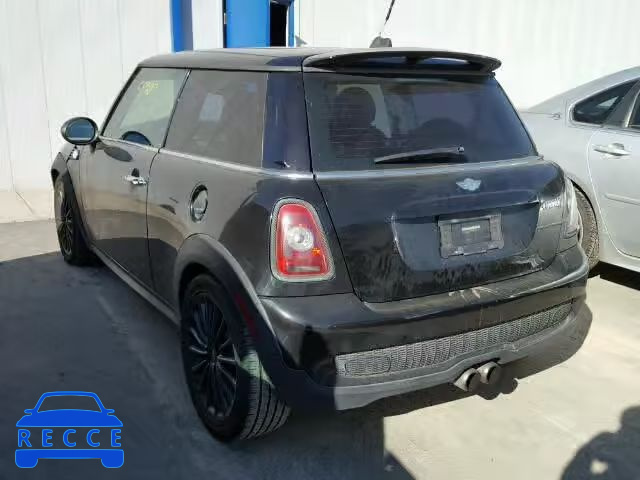 2010 MINI COOPER S WMWMF7C55ATZ34653 image 2