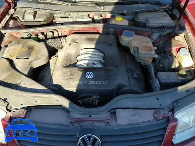 2000 VOLKSWAGEN PASSAT GLX WVWPD23BXYP290567 image 6