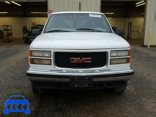 1998 GMC K1500 SUBU 3GKFK16R8WG508144 image 8