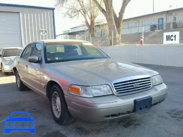 1999 FORD CROWN VICT 2FAFP74W0XX136322 Bild 0