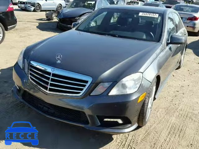 2011 MERCEDES-BENZ E550 WDDHF7CB9BA302056 зображення 1