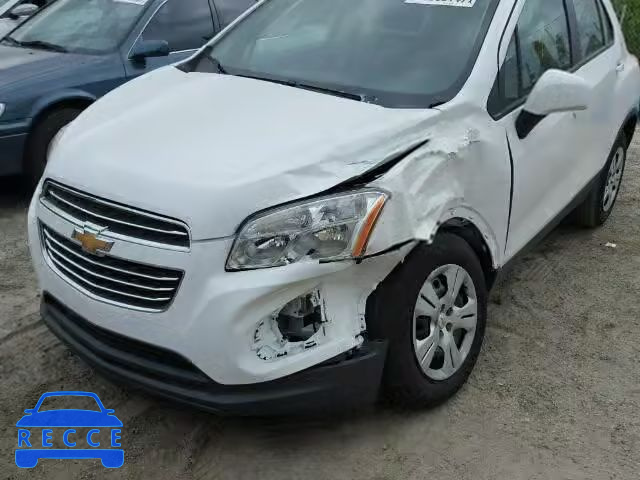 2016 CHEVROLET TRAX LS 3GNCJKSB3GL255489 image 8