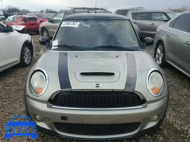 2009 MINI COOPER S WMWMF73599TW87410 image 8