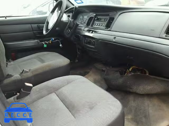 2006 FORD CROWN VIC 2FAHP71W86X125581 зображення 4