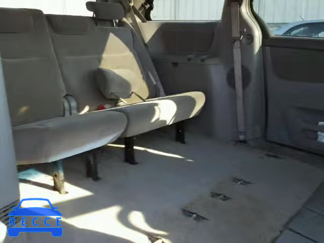 2004 TOYOTA SIENNA LE 5TDBA23C24S013598 image 5
