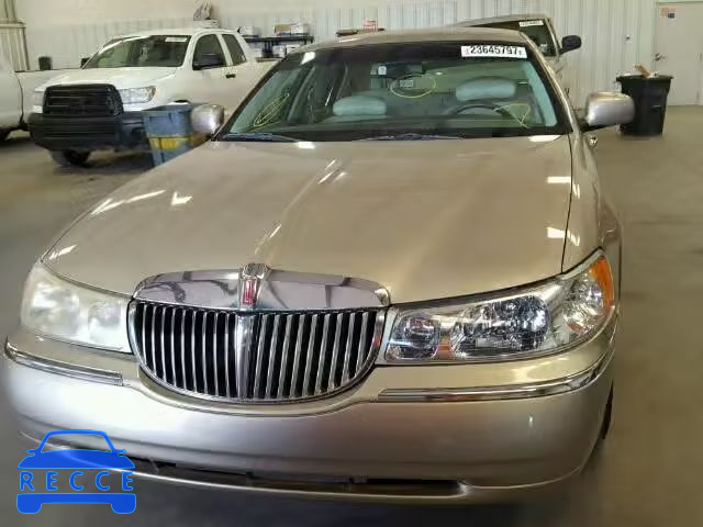 1999 LINCOLN TOWN CAR S 1LNFM82W2XY607295 image 8