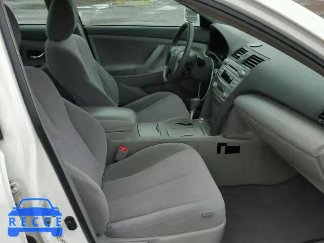 2011 TOYOTA CAMRY HYBR 4T1BB3EK7BU143064 image 4
