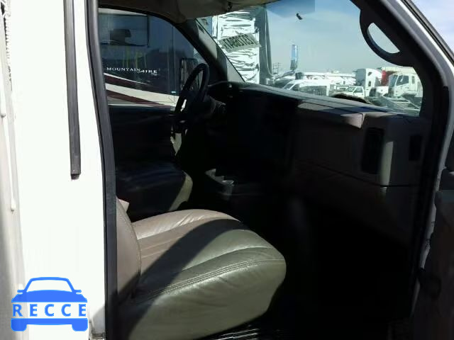 2005 GMC SAVANA G35 1GDJG31V951906124 зображення 4
