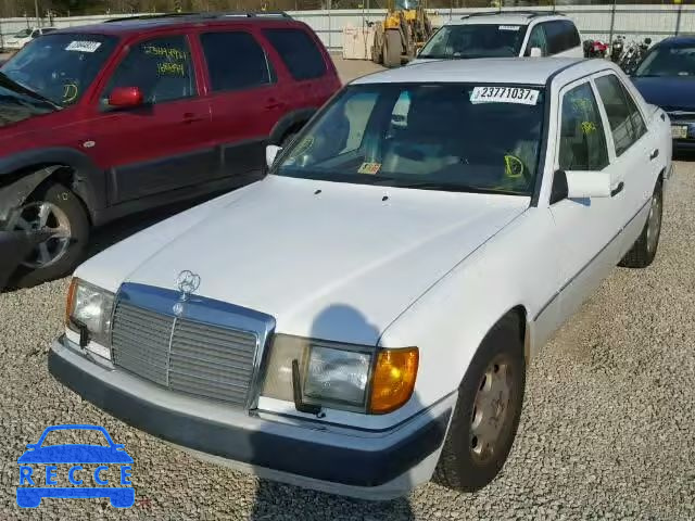 1992 MERCEDES-BENZ 400E WDBEA34E5NB782946 Bild 1