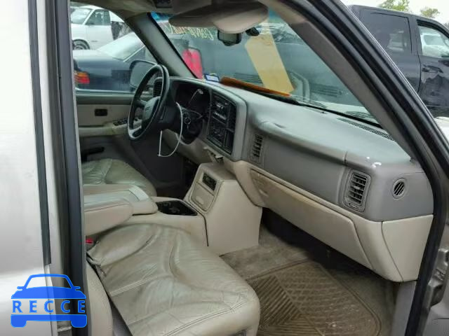 2001 GMC YUKON XL K 3GKFK16T71G280223 Bild 4