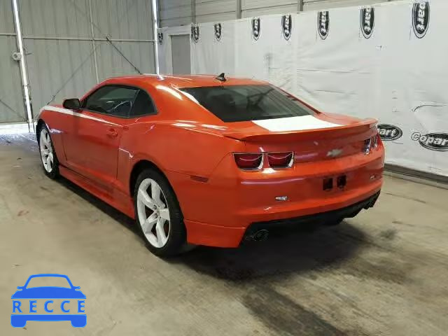 2011 CHEVROLET CAMARO SS 2G1FT1EW7B9146031 Bild 2