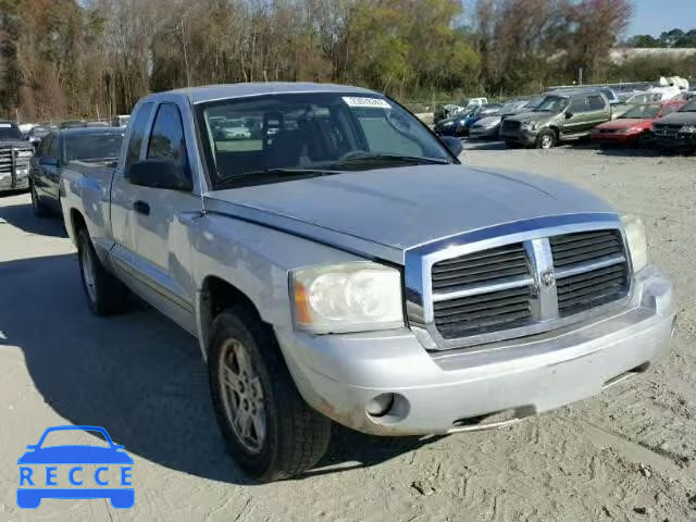 2005 DODGE DAKOTA SLT 1D7HE42N65S275667 image 0