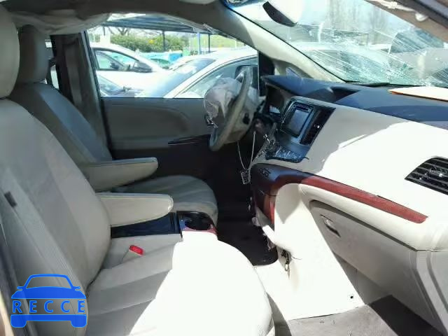 2014 TOYOTA SIENNA XLE 5TDYK3DC7ES488239 image 4