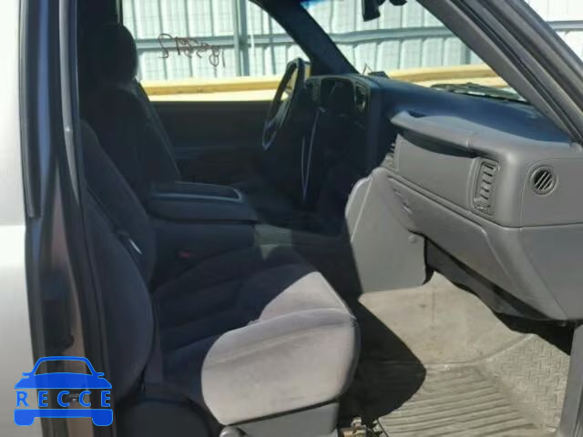 2003 GMC SIERRA K25 1GTGK29U73Z335640 image 4