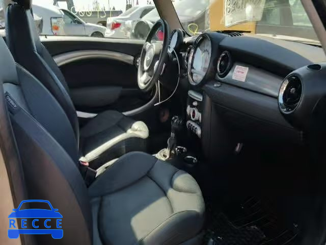 2008 MINI COOPER S WMWMF73588TV36539 image 4