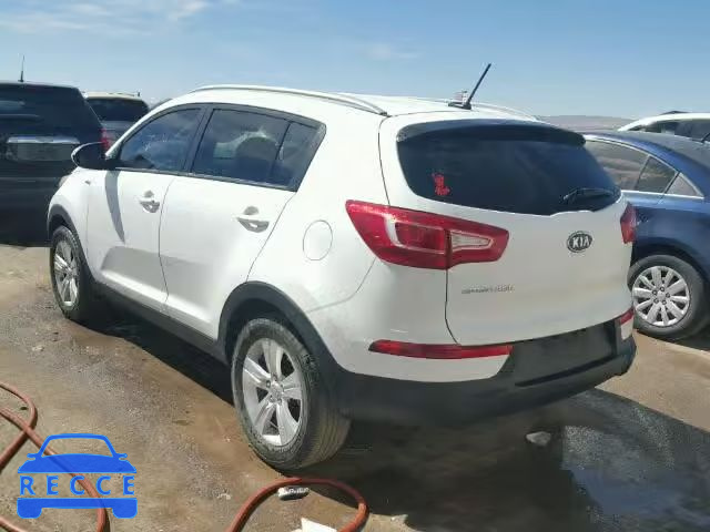 2011 KIA SPORTAGE L KNDPBCA21B7076914 image 2